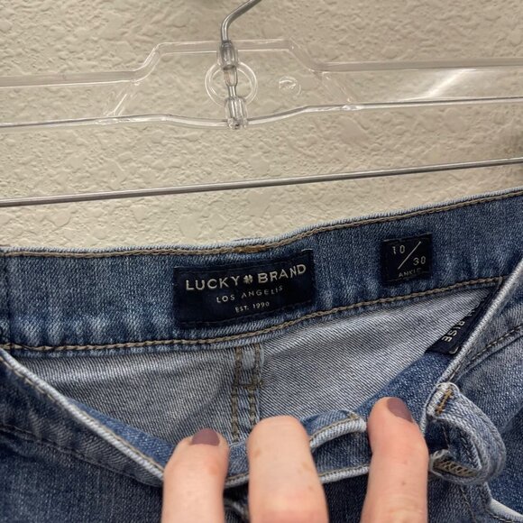 Lucky Brand Ankle High Rise Mom Drew Denim Distressed Blue Jeans Womens 10/30 - Picture 2 of 10